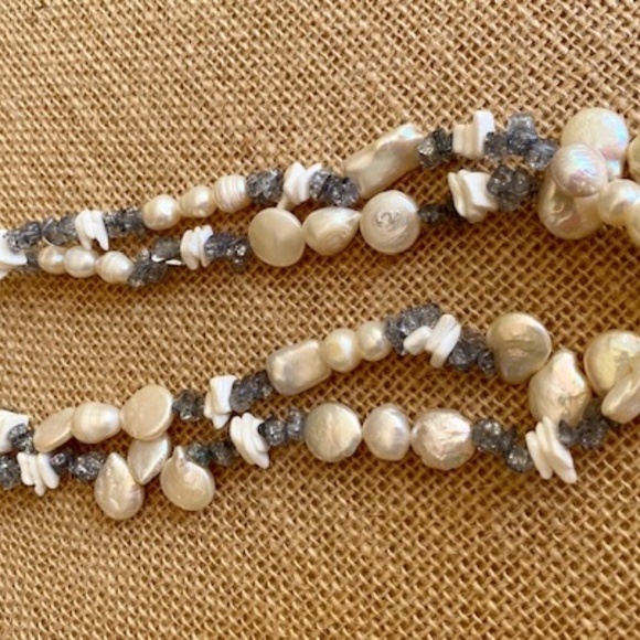 Necklace Pearl Freshwater Authentic double stranded and grey stone necklace. SS - Picture 5 of 10